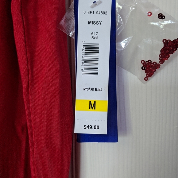 Women top, new with tags, size M, NYGARD - Picture 2 of 6